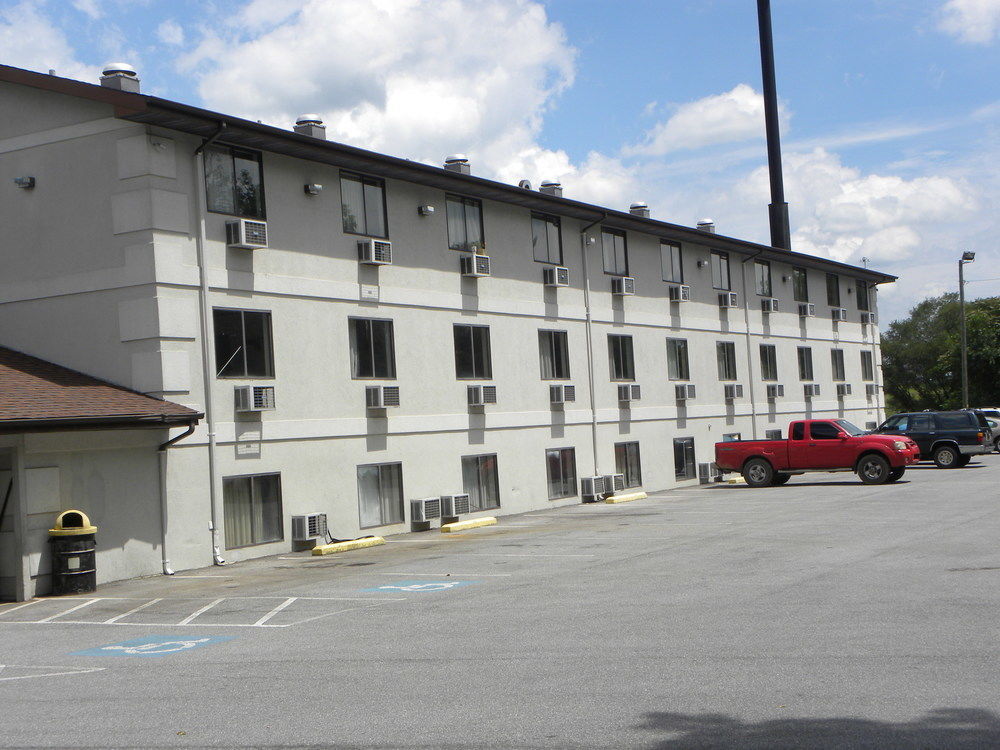 Red Roof Inn Bristol Exterior foto